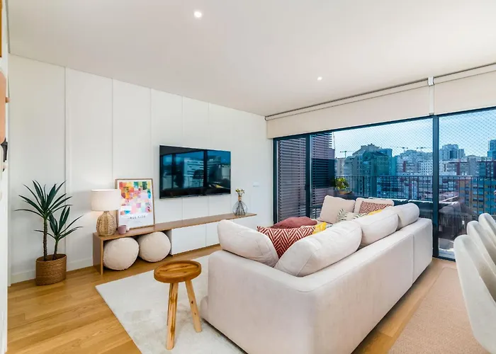 Miraflores Modern With Balcony By Lovelystay شقة
