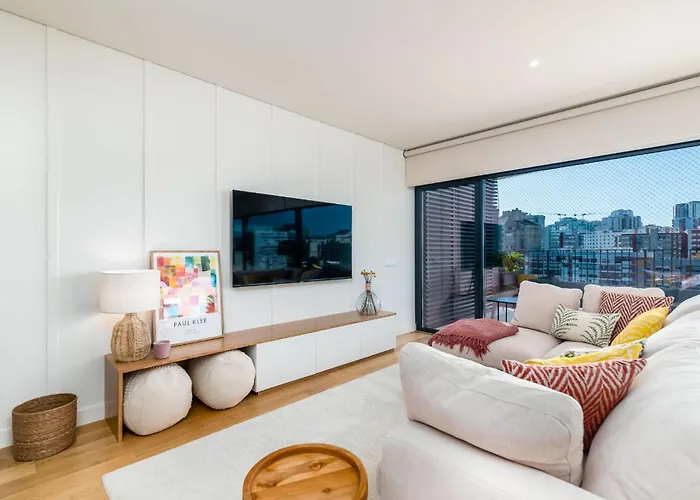 شقة Miraflores Modern With Balcony By Lovelystay