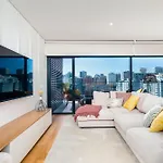 Appartement Miraflores Modern With Balcony By Lovelystay