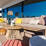 Appartement Miraflores Modern With Balcony By Lovelystay *
