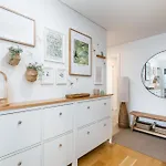 Appartement Miraflores Modern With Balcony By Lovelystay