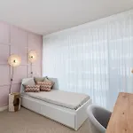 Miraflores Modern With Balcony By Lovelystay Algés