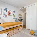 Miraflores Modern With Balcony By Lovelystay *