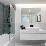 Miraflores Modern With Balcony By Lovelystay Appartement Algés