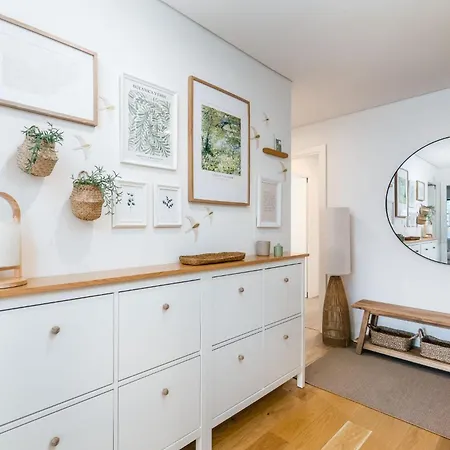 Διαμέρισμα Miraflores Modern With Balcony By Lovelystay