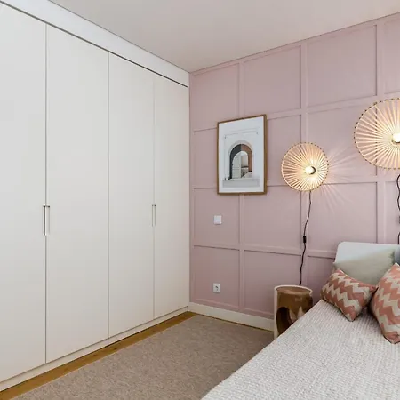 Miraflores Modern With Balcony By Lovelystay Διαμέρισμα