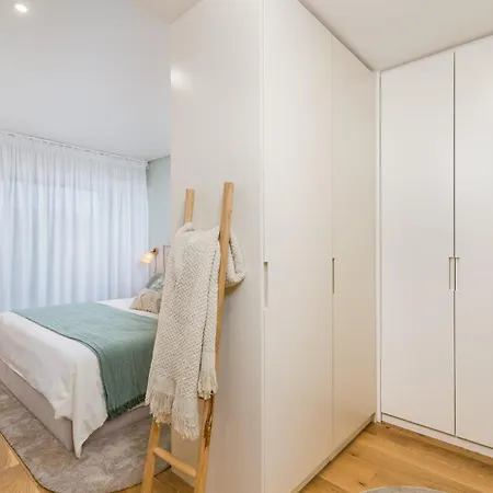 Miraflores Modern With Balcony By Lovelystay *